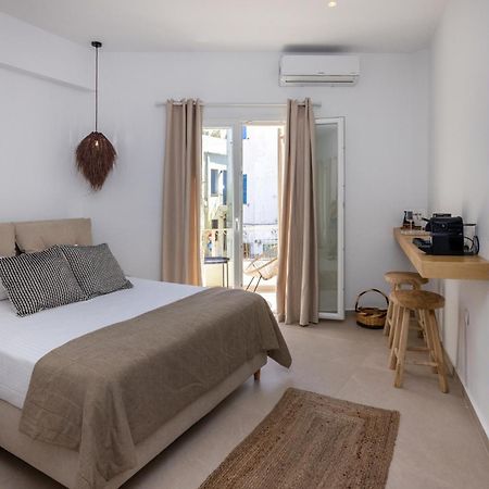 Alora Suites Tínos Eksteriør bilde