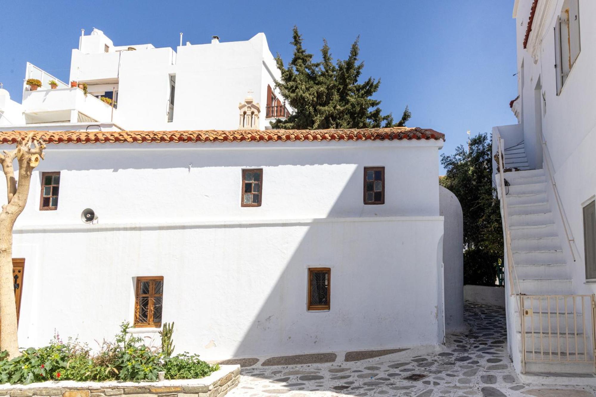 Alora Suites Tínos Eksteriør bilde