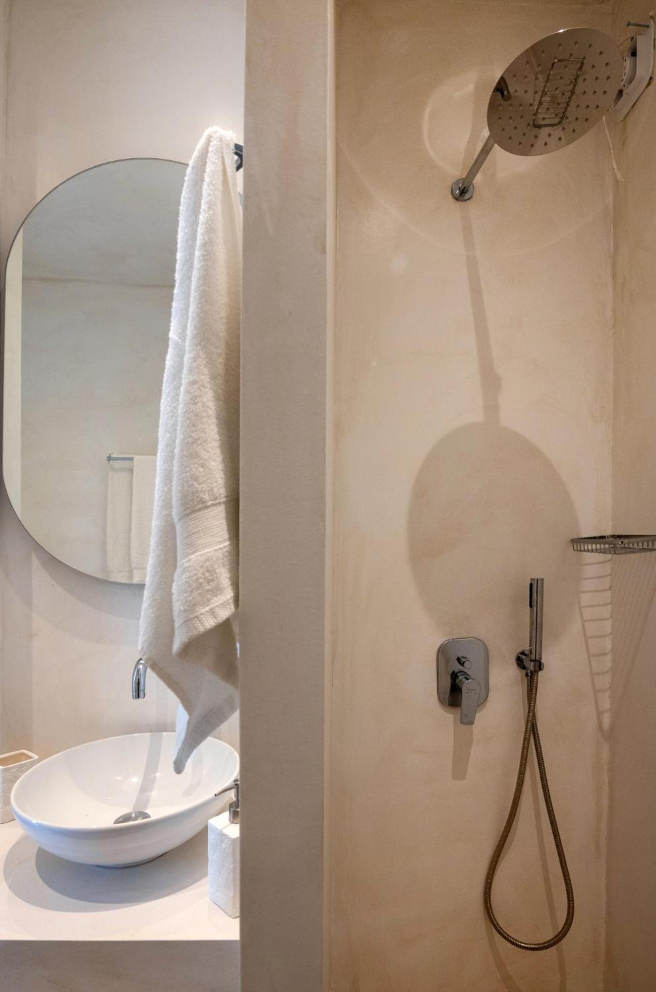Alora Suites Tínos Eksteriør bilde