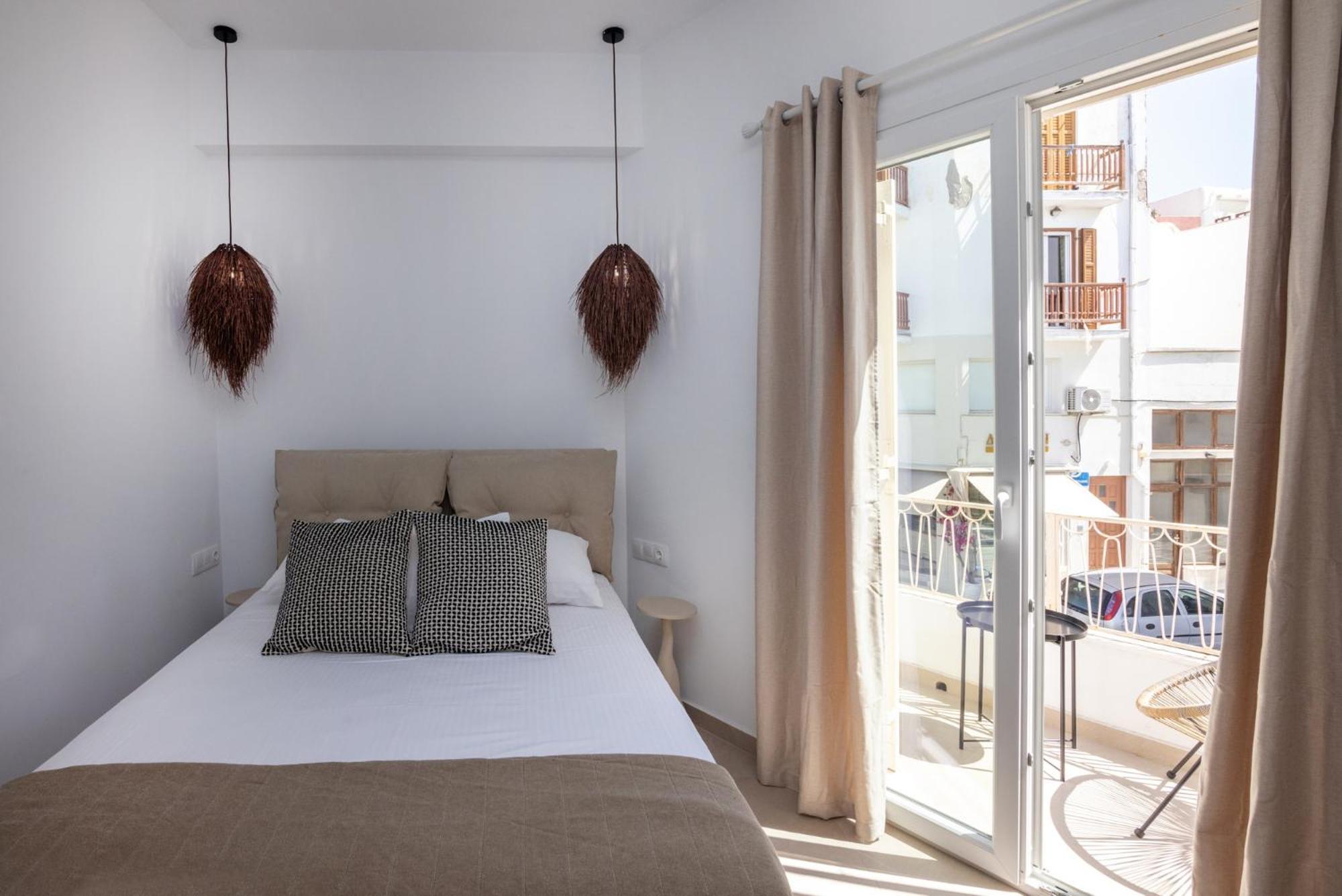 Alora Suites Tínos Eksteriør bilde