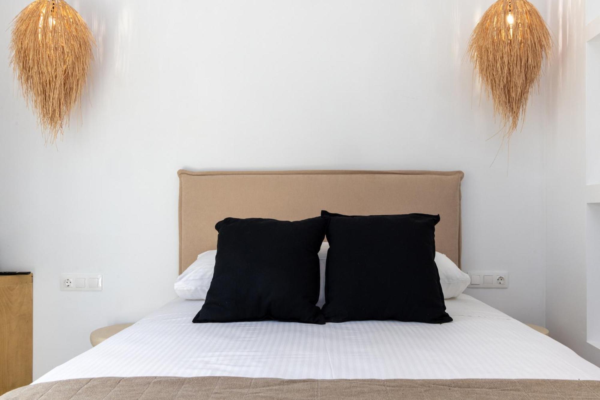 Alora Suites Tínos Eksteriør bilde