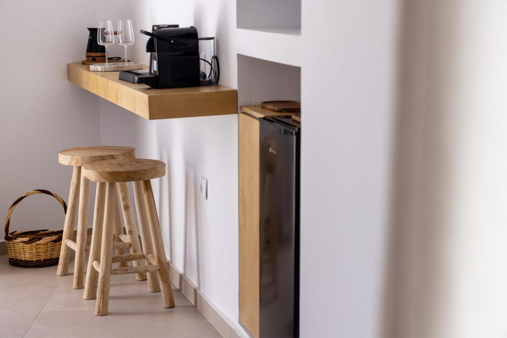 Alora Suites Tínos Rom bilde