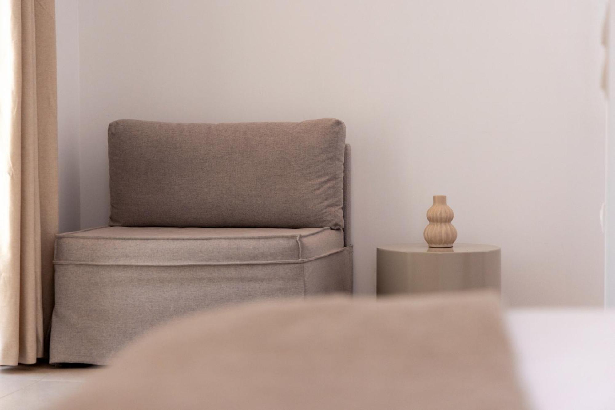Alora Suites Tínos Rom bilde