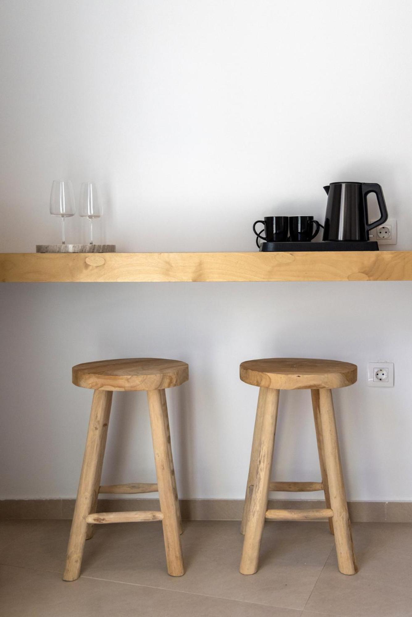Alora Suites Tínos Rom bilde
