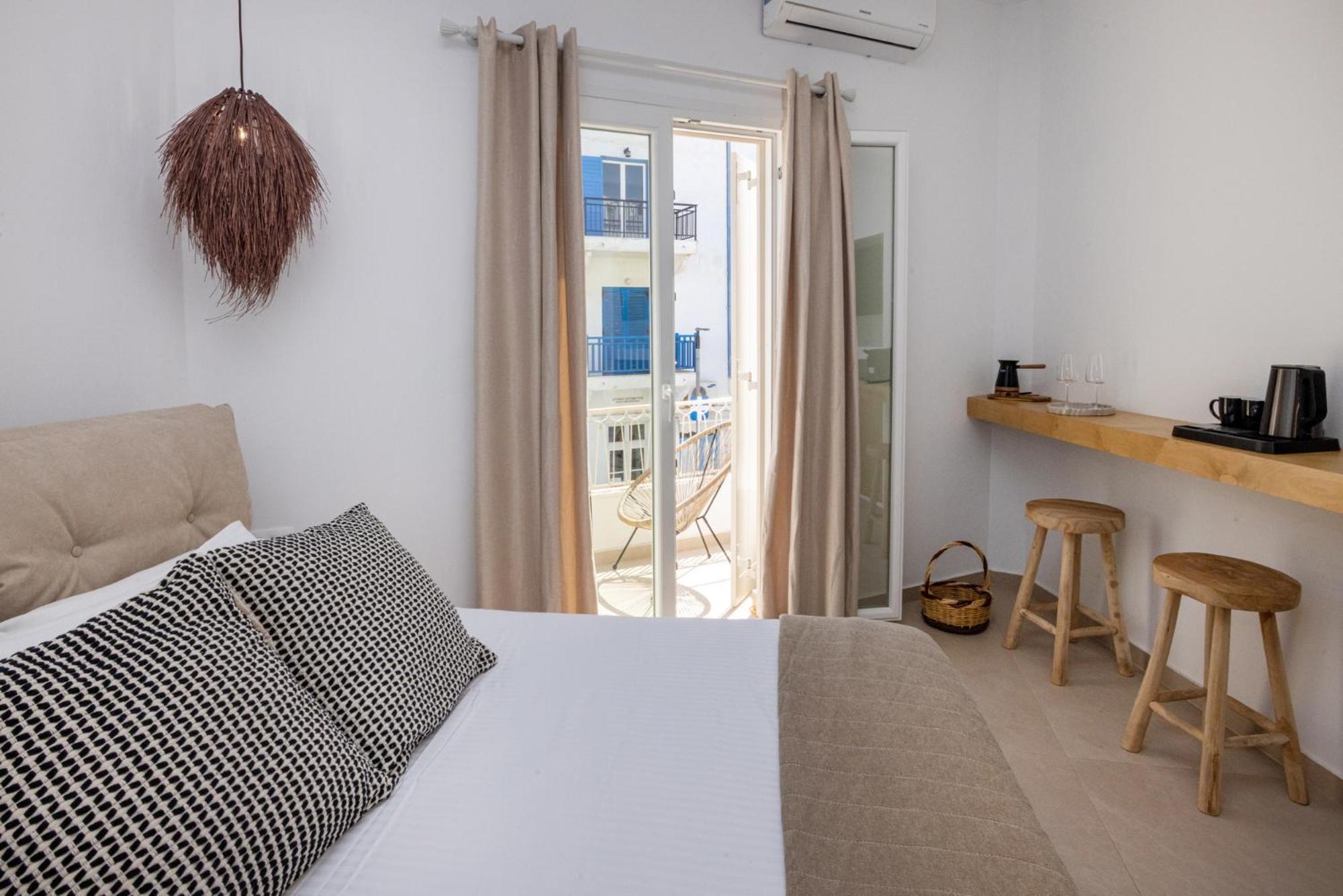 Alora Suites Tínos Rom bilde